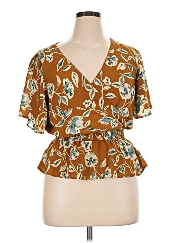 June & Hudson Short Sleeve Blouse (view 1)
