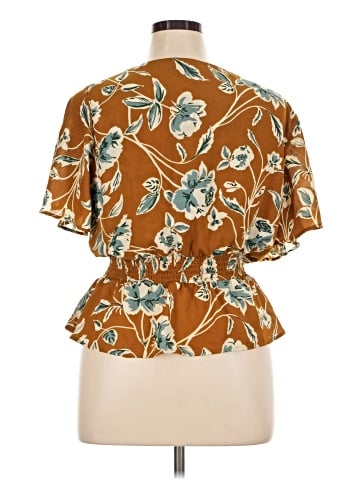 June & Hudson Short Sleeve Blouse (view 2)