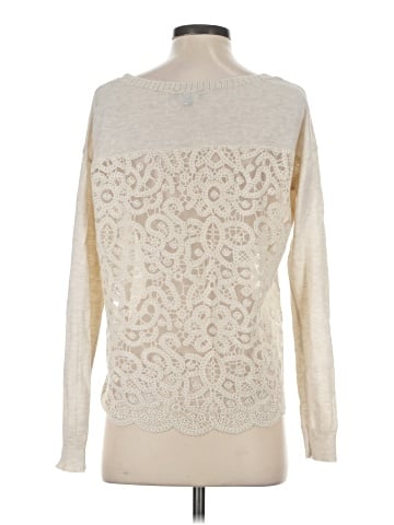 American Eagle Outfitters Pullover Sweater (view 2)