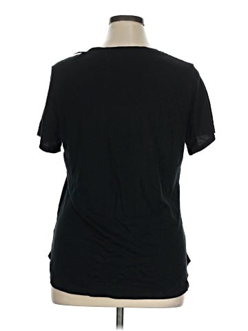 Old Navy Short Sleeve T-Shirt (view 2)