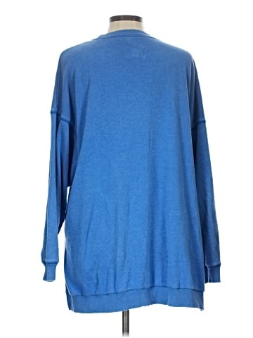 American Eagle Outfitters Pullover Sweater (view 2)