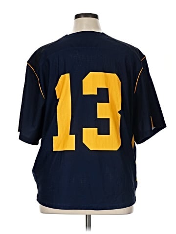 Nike 3/4 Sleeve Top (view 2)