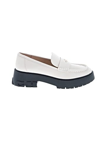 Coach Flats (view 1)