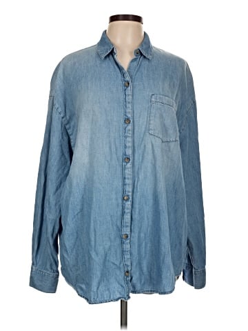 Old Navy Long Sleeve Button-Down Shirt (view 1)