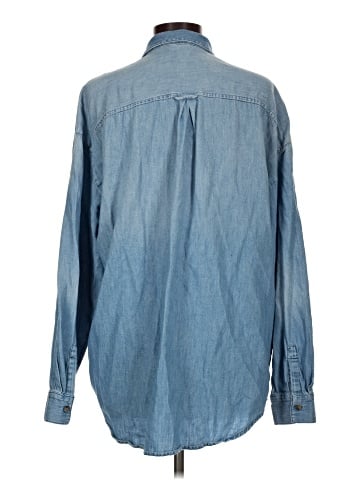 Old Navy Long Sleeve Button-Down Shirt (view 2)