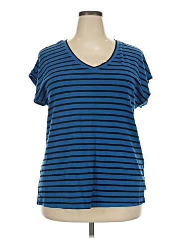 Chico's Short Sleeve T-Shirt (view 1)