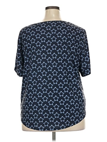 Chico's Short Sleeve T-Shirt (view 2)