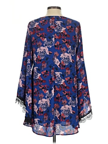Astr 3/4 Sleeve Blouse (view 2)