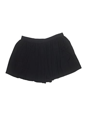 Express Shorts (view 2)