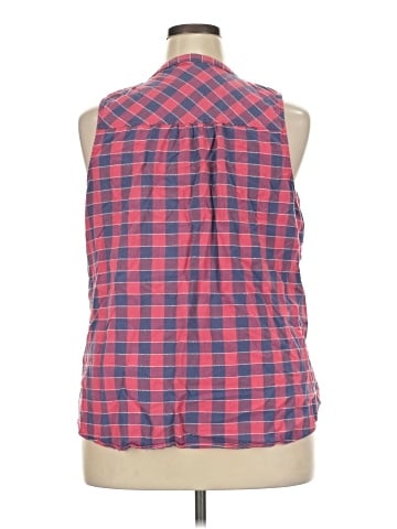 Maurices Sleeveless Button-Down Shirt (view 2)