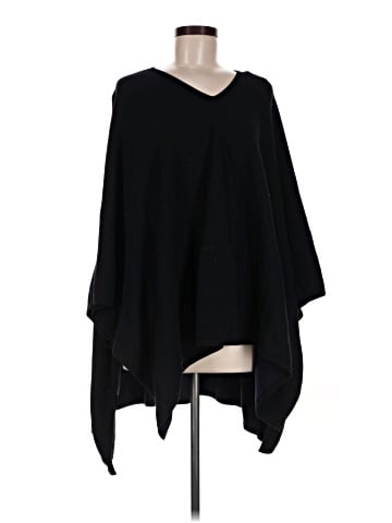 Vince. Poncho (view 1)