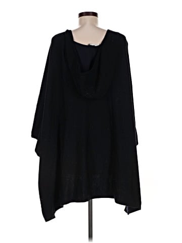 Vince. Poncho (view 2)