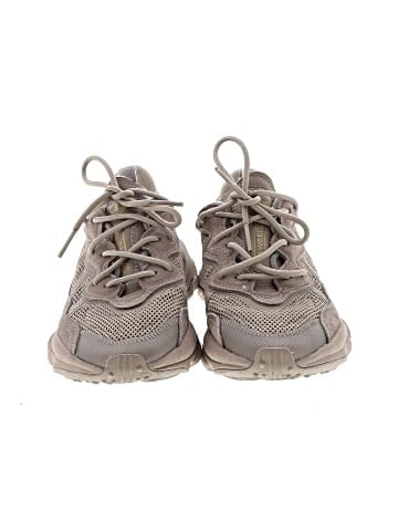 Adidas Sneakers (view 2)