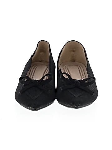 Unbranded Flats (view 2)