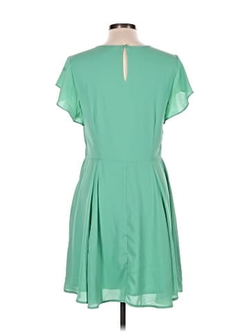 Banana Republic Factory Store Casual Dress (view 2)