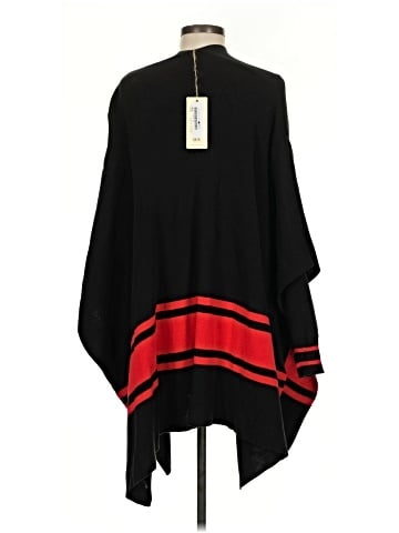 Elan Poncho (view 2)