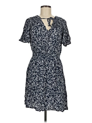 Luxology Casual Dress (view 1)