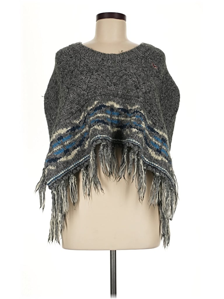 Pre-owned Hollister Poncho In Gray