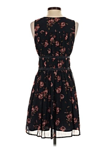 Abercrombie & Fitch Casual Dress (view 2)