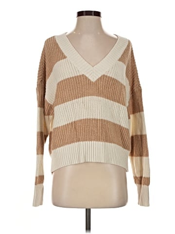 American Eagle Outfitters Pullover Sweater (view 1)
