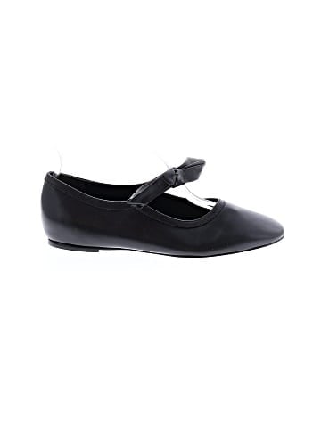 Maeve Flats (view 1)