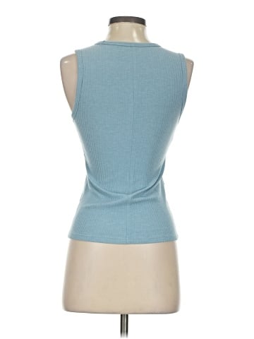 American Eagle Outfitters Sleeveless T-Shirt (view 2)