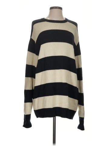 Brandy Melville Pullover Sweater (view 1)