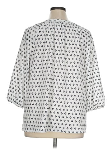 Croft & Barrow 3/4 Sleeve Blouse (view 2)