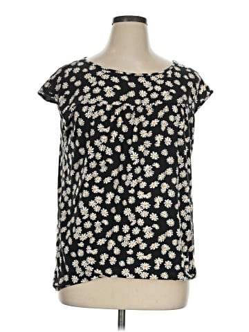 Suzanne Betro Sleeveless T-Shirt (view 1)