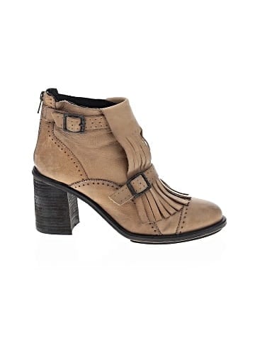 Unbranded Ankle Boots (view 1)