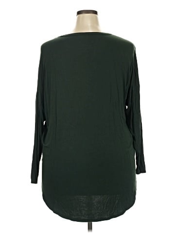 Old Navy 3/4 Sleeve T-Shirt (view 2)