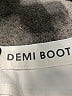 J.Crew Ivory Jeans Size 29 waist - photo 4