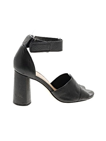 Splendid Sandals (view 1)