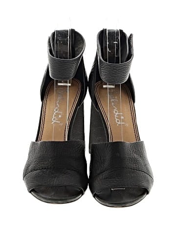 Splendid Sandals (view 2)