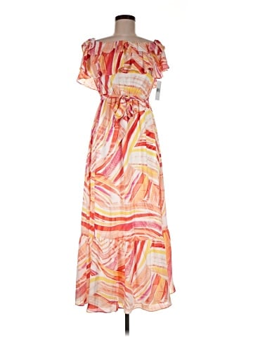 Donna Morgan Casual Dress (view 1)