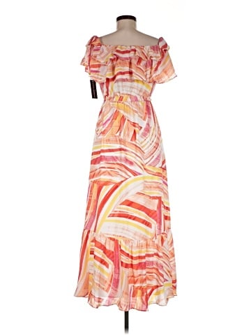 Donna Morgan Casual Dress (view 2)