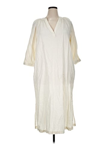 Old Navy Casual Dress (view 1)
