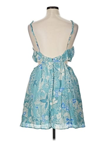 Abercrombie & Fitch Cocktail Dress (view 2)