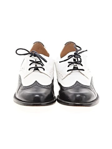 Kenneth Cole New York Flats (view 2)