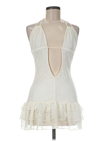 Blanc Sleeveless Top (view 1)