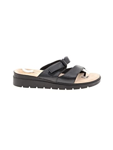 Baretraps Sandals (view 1)
