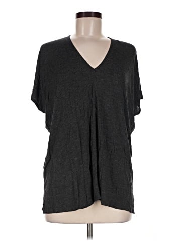 Vince. Short Sleeve T-Shirt (view 1)