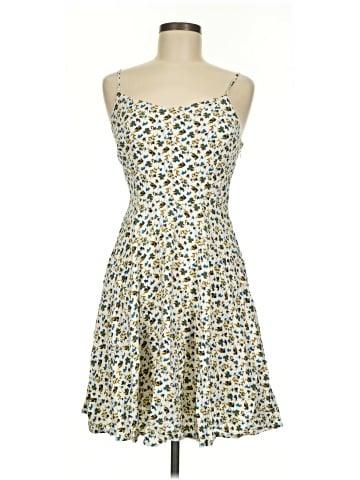 Old Navy Casual Dress (view 1)