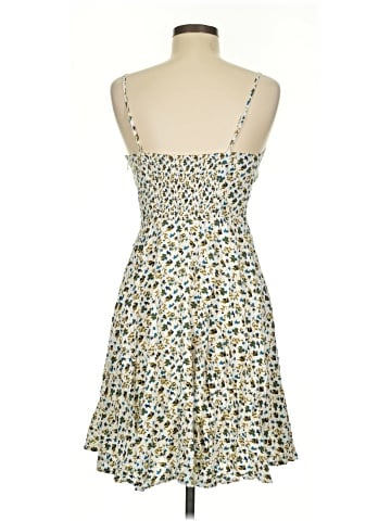Old Navy Casual Dress (view 2)