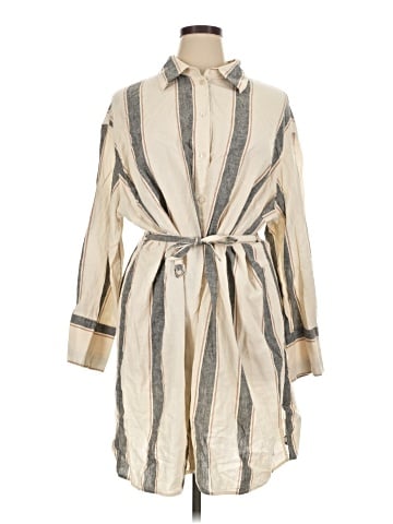 H&M Casual Dress (view 1)