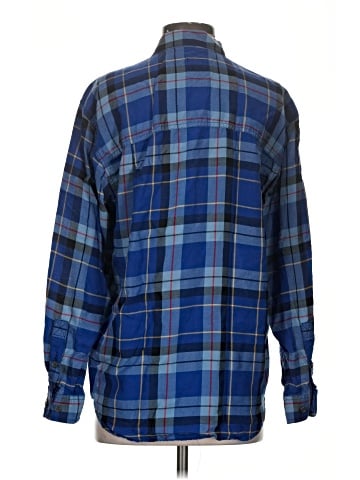 Lizwear by Liz Claiborne Long Sleeve Button-Down Shirt (view 2)