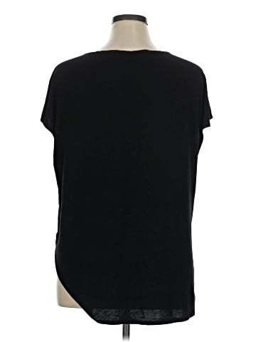 Ellen Tracy Short Sleeve T-Shirt (view 2)