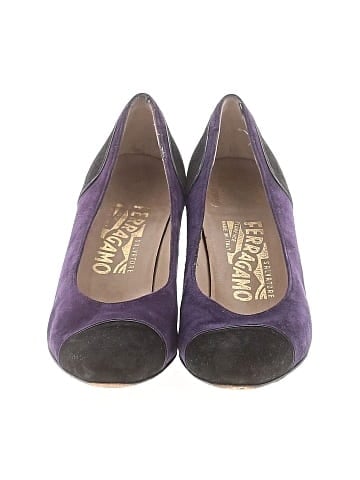 Salvatore Ferragamo Pumps (view 2)