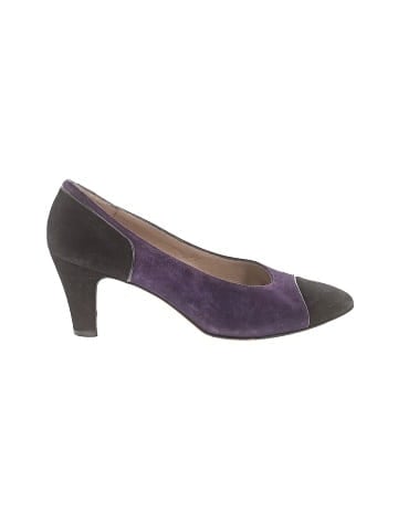Salvatore Ferragamo Pumps (view 1)