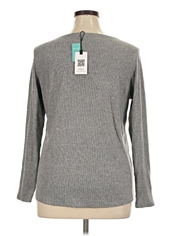 Studio Y Long Sleeve Top (view 2)